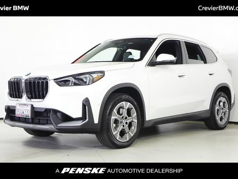 Used 2023 BMW X1 xDrive28i AWD/4WD image 1
