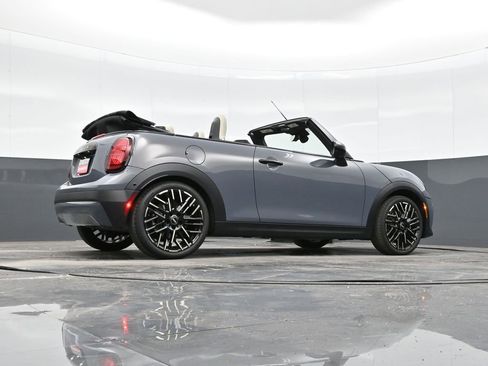 Used 2025 MINI Cooper S image 38