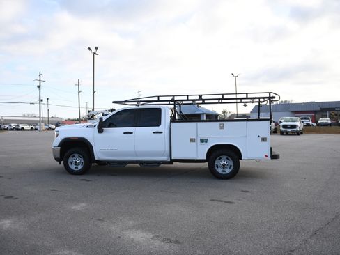 Used 2022 GMC Sierra 2500 Pro w/ Convenience Package image 15