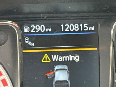 Used 2019 Nissan Titan Platinum Reserve w/ Platinum Utility Package image 15