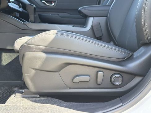 New 2026 Subaru Outback Touring XT image 24