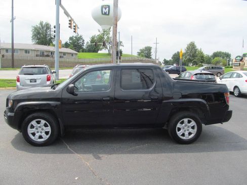 Used 2006 Honda Ridgeline RTS image 2