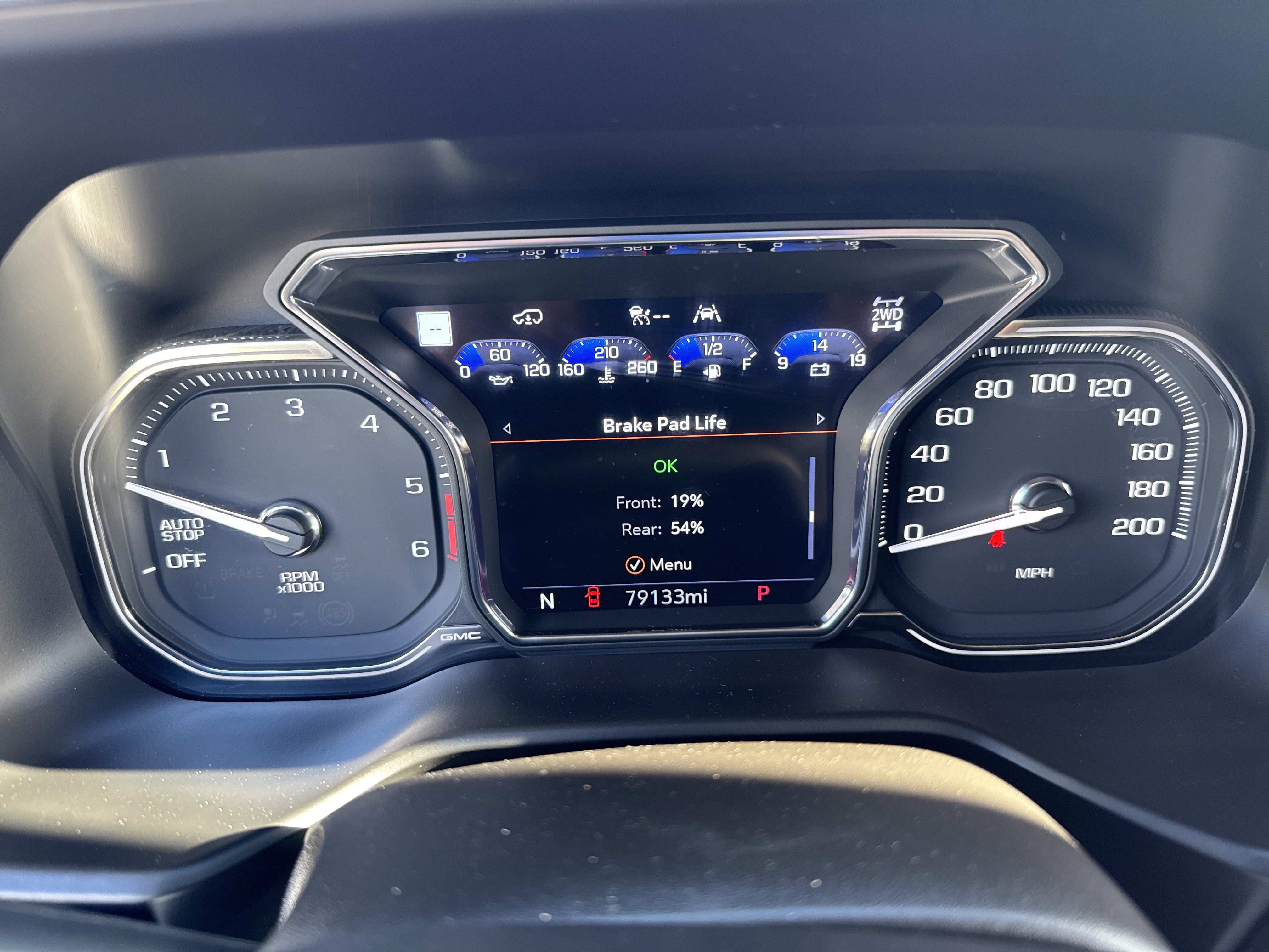 Used 2021 GMC Yukon Denali w/ Denali Ultimate Package AWD/4WD image 16