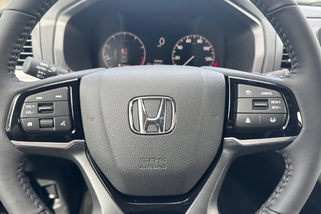 New 2026 Honda Odyssey Touring image 24