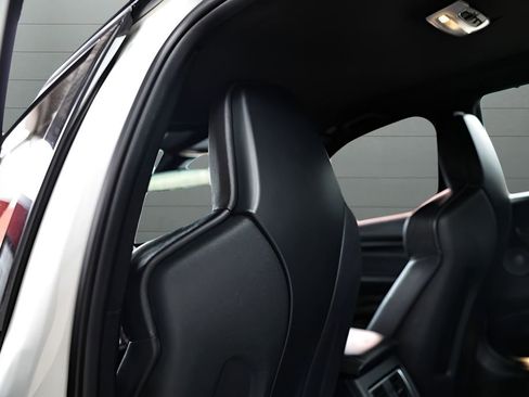 Used 2016 BMW M3 RWD image 49