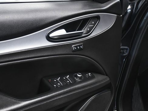 Used 2023 Alfa Romeo Stelvio Veloce image 10