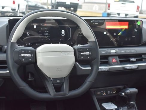 New 2026 Kia K4 GT-Line image 19