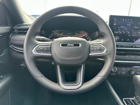 Used 2024 Jeep Compass Trailhawk image 27