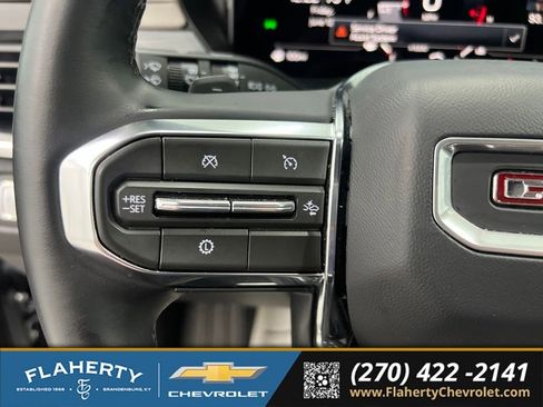 Used 2026 GMC Acadia Elevation w/ Elevation Premium Package FWD image 26