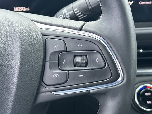 Used 2024 Buick Envista Preferred w/ Convenience I Package image 23