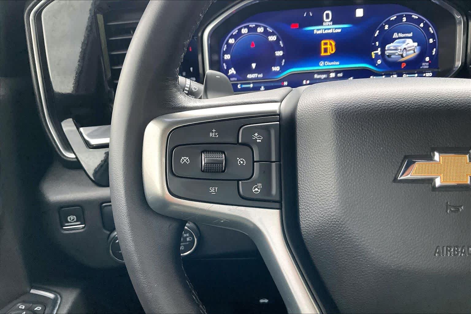 Used 2022 Chevrolet Silverado 1500 LTZ w/ LTZ Convenience Package II RWD image 23