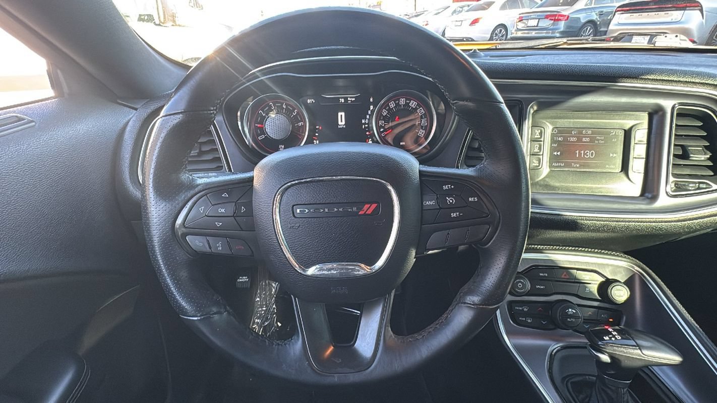 Used 2017 Dodge Challenger SXT RWD image 18