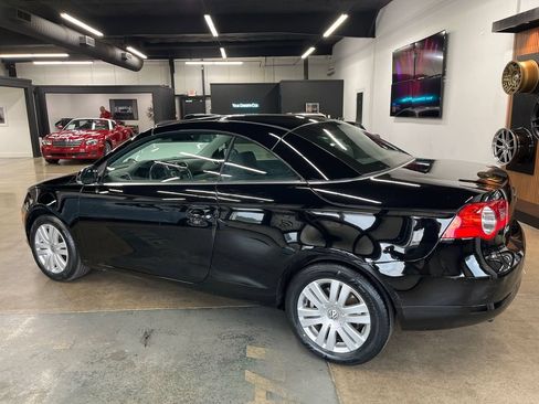 Used 2008 Volkswagen Eos Komfort FWD image 13