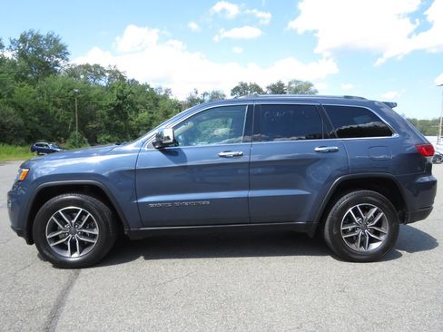 Used 2021 Jeep Grand Cherokee Limited AWD/4WD image 8