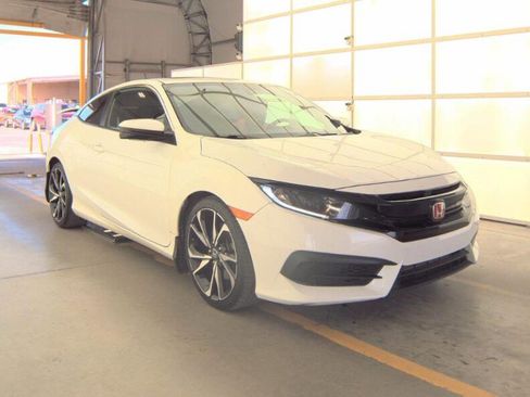 Used 2018 Honda Civic Si image 4