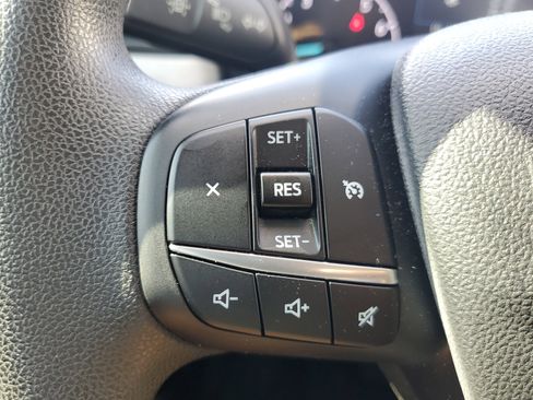 Used 2022 Ford Maverick XLT image 27