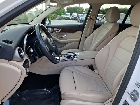 Certified 2017 Mercedes-Benz GLC 300 4MATIC image 13
