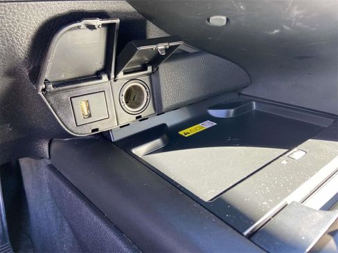 Used 2024 Toyota Camry XLE image 25