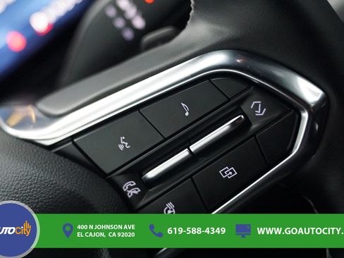 Used 2024 Chevrolet Traverse LT w/ Midnight/Sport Edition FWD image 22