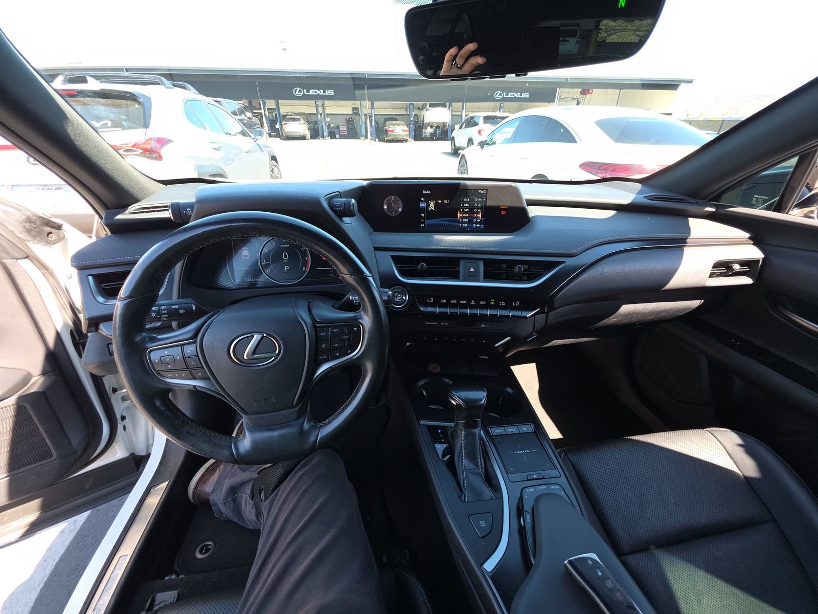 Used 2019 Lexus UX 200 w/ Premium Package FWD image 1