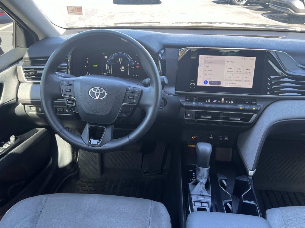 Used 2025 Toyota Camry LE w/ Convenience Package FWD image 18