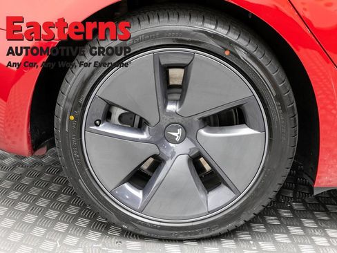 Used 2022 Tesla Model 3 Standard Range RWD image 24