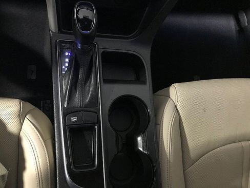 Used 2015 Hyundai Sonata Limited w/ Option Group 05 FWD image 30