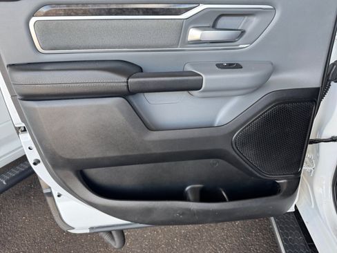 Used 2022 RAM 1500 Big Horn AWD/4WD image 16