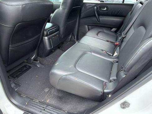 Used 2022 Nissan Armada SV w/ SV Appearance Package image 24