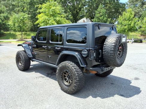 Used 2018 Jeep Wrangler Unlimited Rubicon AWD/4WD image 7