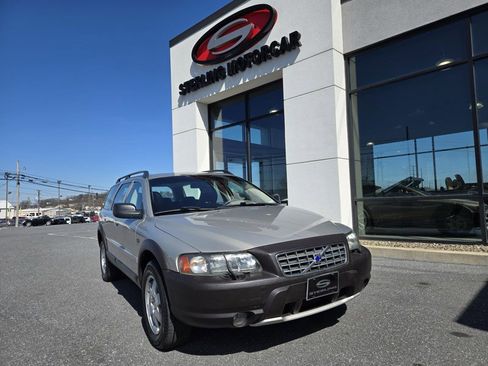 Used 2002 Volvo V70 Cross Country image 17
