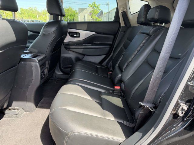 Used 2024 Nissan Murano SV w/ SV Midnight Edition Package AWD/4WD image 14