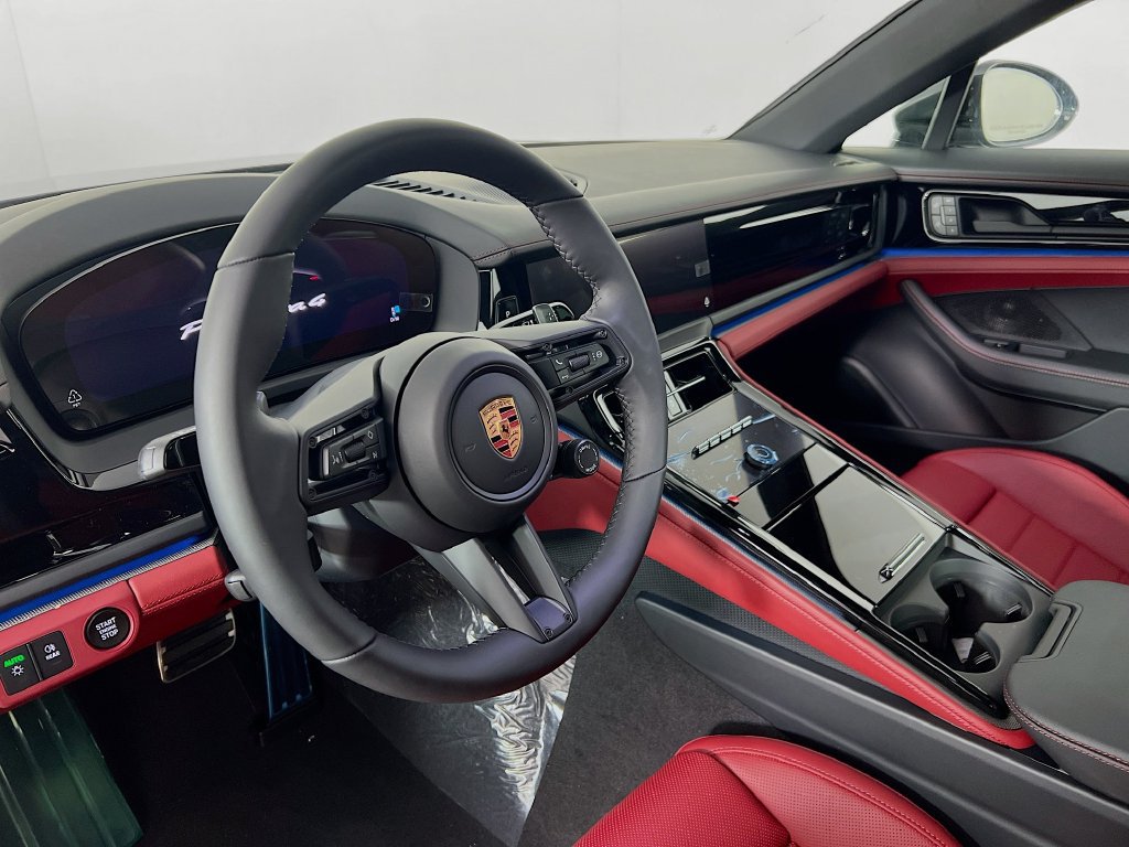 New 2026 Porsche Panamera 4 AWD/4WD image 4