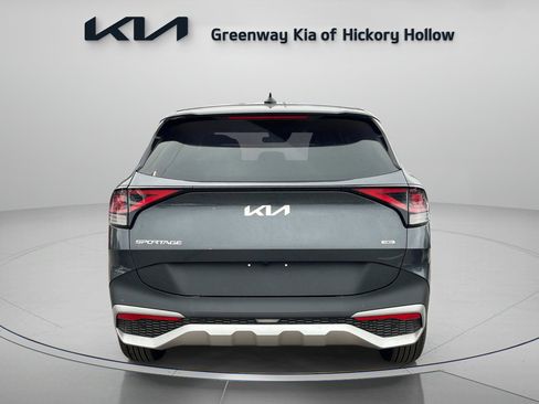 New 2025 Kia Sportage LX image 6