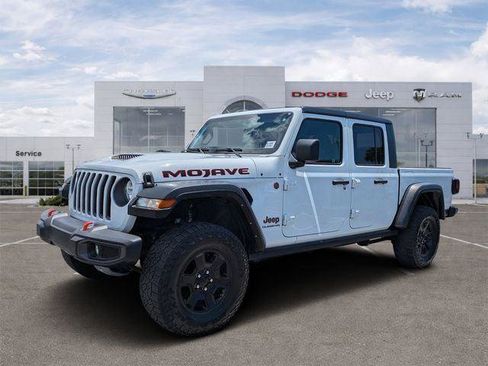 Certified 2022 Jeep Gladiator Mojave w/ Trailer Tow Package AWD/4WD image 5