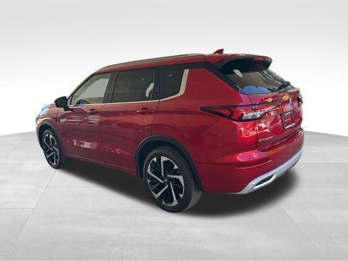 New 2025 Mitsubishi Outlander SEL image 4