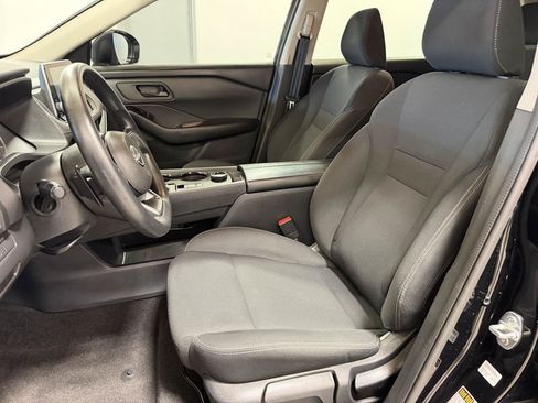 Used 2024 Nissan Rogue S AWD/4WD image 11
