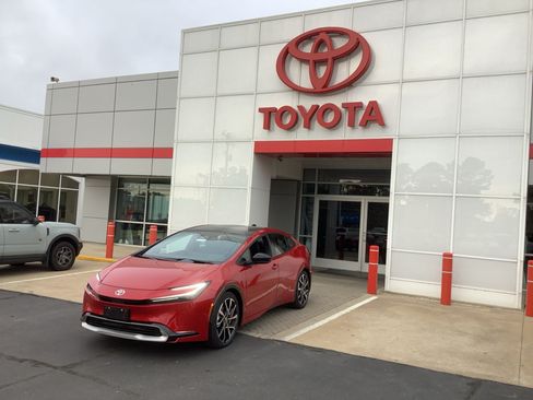 New 2026 Toyota Prius XSE Premium w/ Limited Premium Package image 3