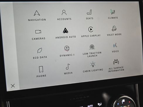 Used 2023 Jaguar XF R-Dynamic SE image 21