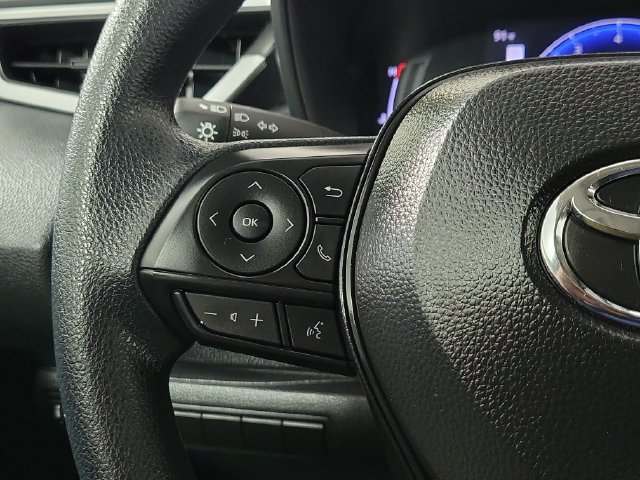 Used 2026 Toyota Corolla LE FWD image 24