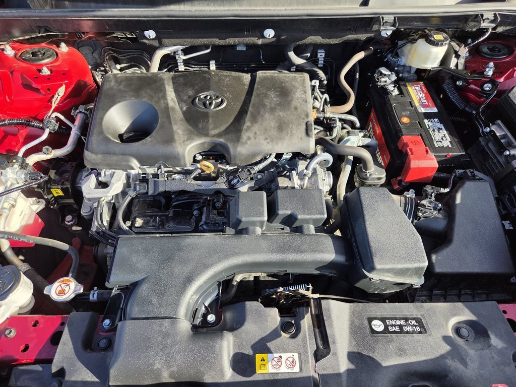 Used 2023 Toyota RAV4 XLE FWD image 31