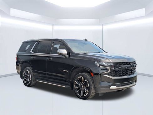 Used 2023 Chevrolet Tahoe Premier w/ LPO, Illumination Package RWD image 8