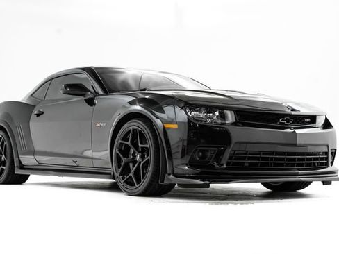 Used 2015 Chevrolet Camaro Z/28 image 6