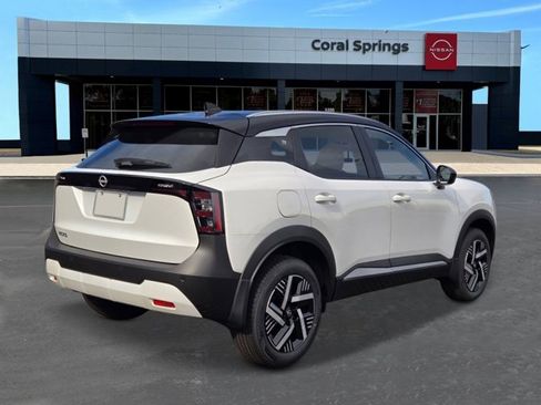 New 2026 Nissan Kicks SV w/ SV Premium Package image 5