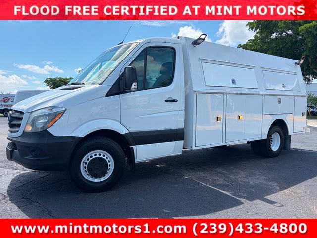 Used 2017 Mercedes-Benz Sprinter 3500 w/ Suspension Package II image 2