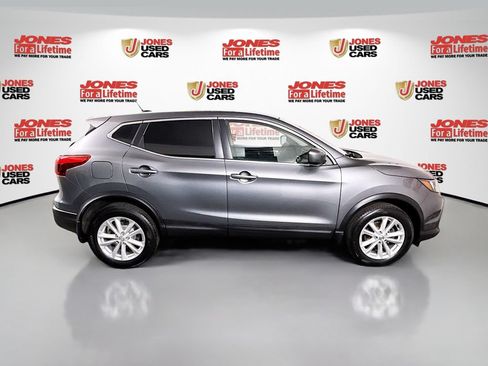 Used 2018 Nissan Rogue Sport S w/ S Appearance Package AWD/4WD image 15