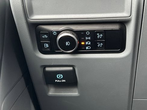 Used 2024 Ford F150 XLT w/ Mobile Office Package image 30