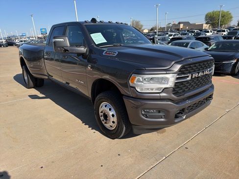 Used 2023 RAM 3500 Big Horn w/ Level 2 Equipment Group AWD/4WD image 7