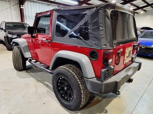 Used 2011 Jeep Wrangler Sport AWD/4WD image 5