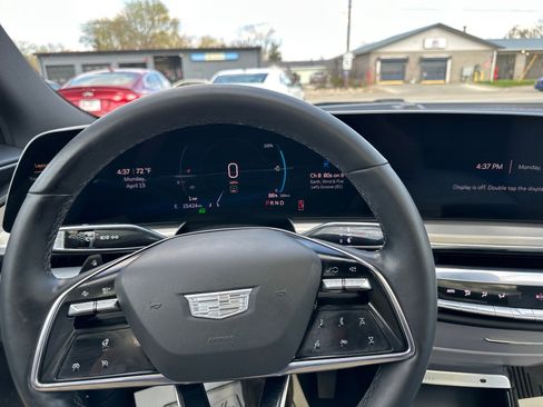 Used 2024 Cadillac Lyriq Luxury w/ LPO, Floor Liner Package image 26